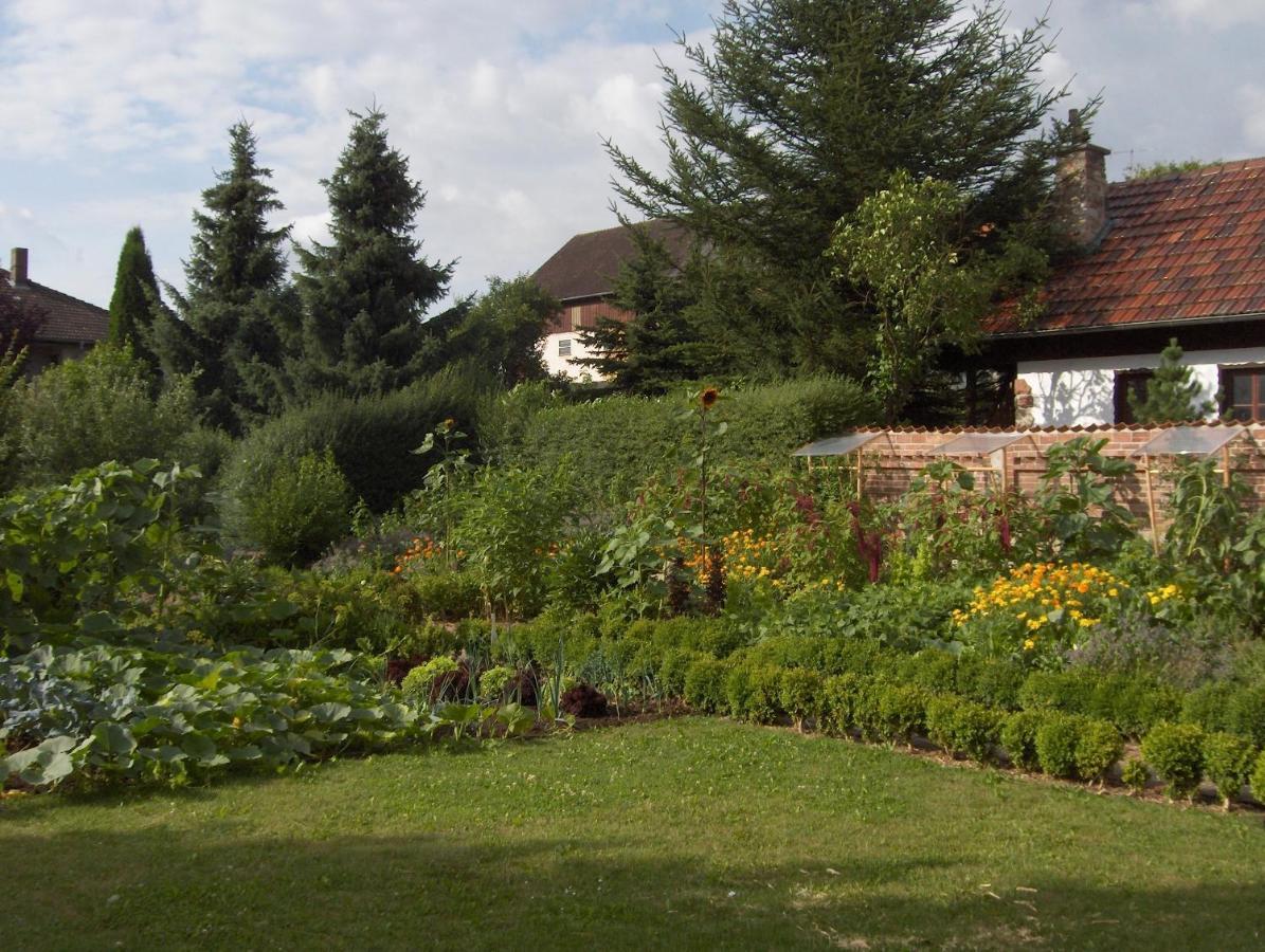 Heuhof-Breitau Heulager Hotel Sontra Екстериор снимка